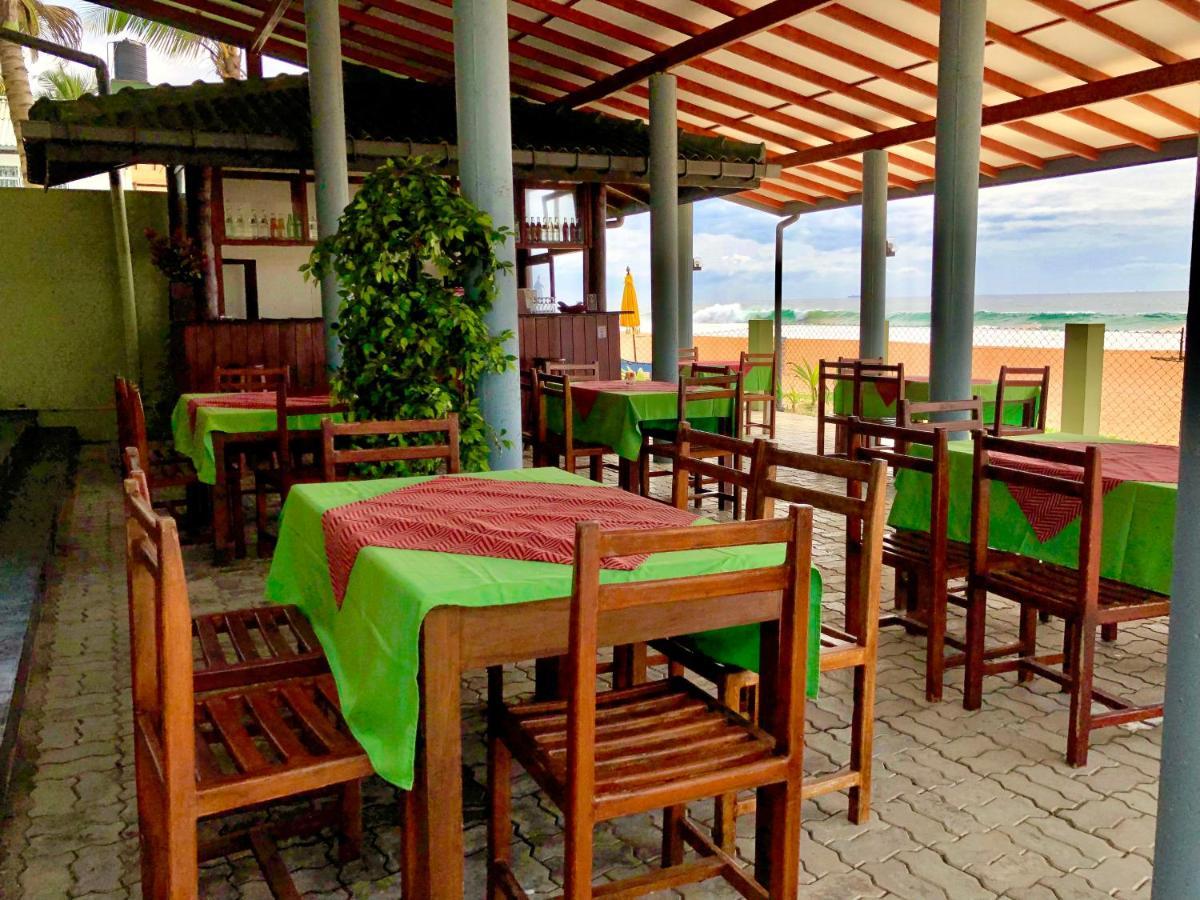 Serenade Beach Hotel Hikkaduwa Bagian luar foto
