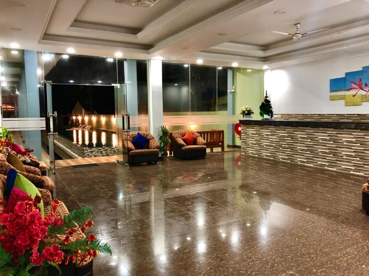 Serenade Beach Hotel Hikkaduwa Bagian luar foto