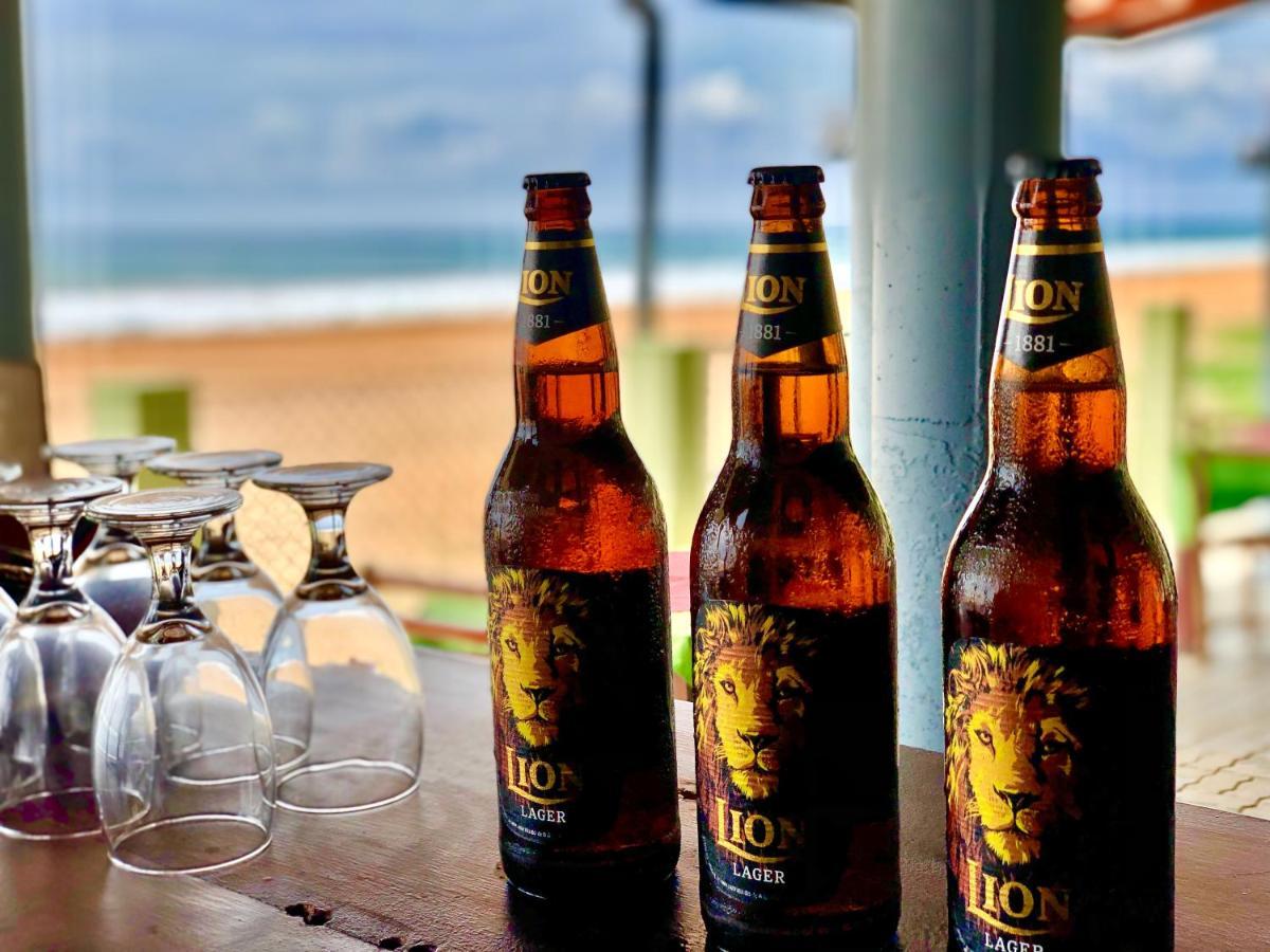 Serenade Beach Hotel Hikkaduwa Bagian luar foto